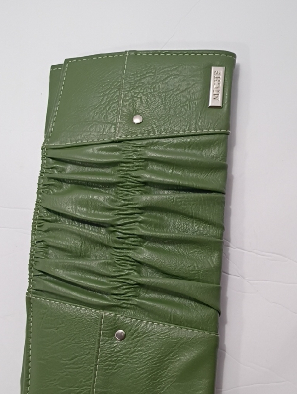 Miche Olive Green Leather Card Wallet with Silver Logo